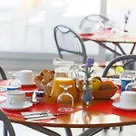 Inter-hotel Sea Side Park Aparthotel Villeneuve-Loubet