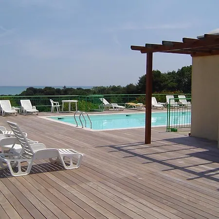 Ξενοδοχείο με διαμερίσματα Inter-hotel Sea Side Park