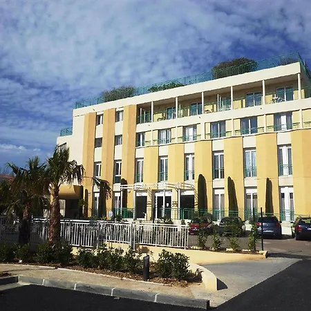 Inter-hotel Sea Side Park