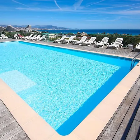 Inter-hotel Sea Side Park Вильнёв-Лубе