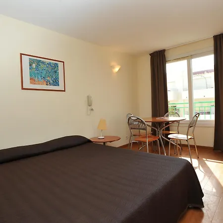 Inter-hotel Sea Side Park Aparthotel Villeneuve-Loubet