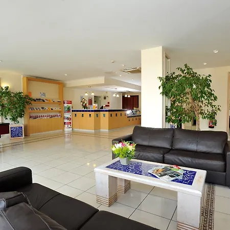 Inter-hotel Sea Side Park Aparthotel 3*