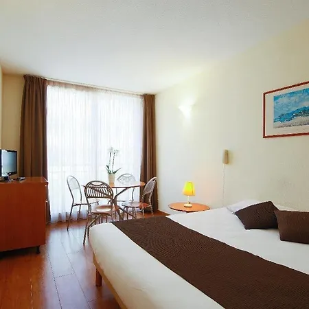 Inter-hotel Sea Side Park Aparthotel Villeneuve-Loubet